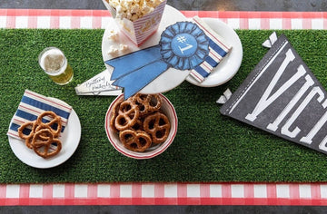 Grass table Runner